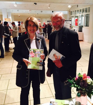 Tanja Schorer-Dremel hielt die Er�ffnungsrede bei der Messe 