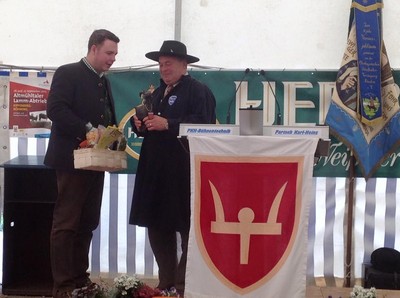 Landwirtschaftsminister Helmut Brunner zum Lammabtrieb in B�hming