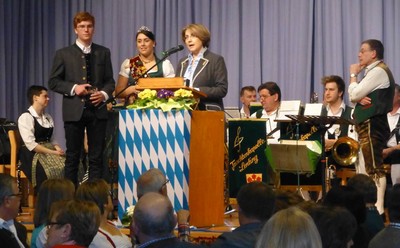 Beim Starkbieranstich in Lenting - eine gelungene Veranstaltung!