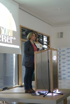 Tanja Schorer-Dremel bei ihrer Rede beim Aktionstag 