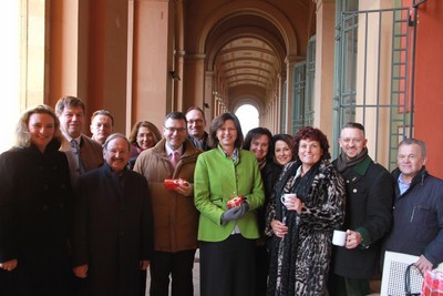 Gratulation an Ilse Aigner mit Kerstin Schreyer, Anton Kreitmair, Tanja Schorer-Dremel, Florian Herrmann, Bernhard Seidenath, Ute Eiling-H�tig, Michaela Kaniber, Ingrid Heckner, Thomas Huber und Klaus Steiner 