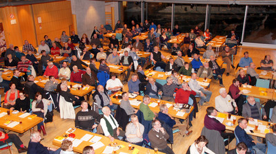 Gut besuchtes Imkergespr�ch in Starnberg. Foto: Gerhard Rischbeck 