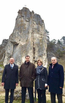 B�rgermeister Wolfgang Ro�kopf, Heimat- und Finanzminister Markus S�der, MdL Tanja Schorer-Dremel und Bezirksrat Reinhard Eichiner
